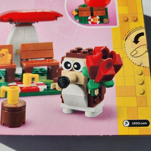 NEW LEGO Hedgehog Picnic Date 40711 Building Toy Animal Figures Playset Toys and - Picture 16 of 16